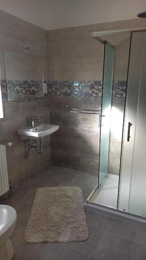 Hotel Patricia Panzio Bük Zewnętrze zdjęcie