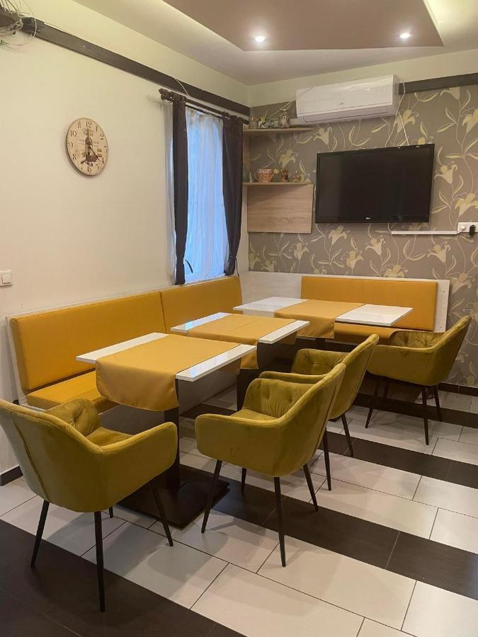Hotel Patricia Panzio Bük Zewnętrze zdjęcie