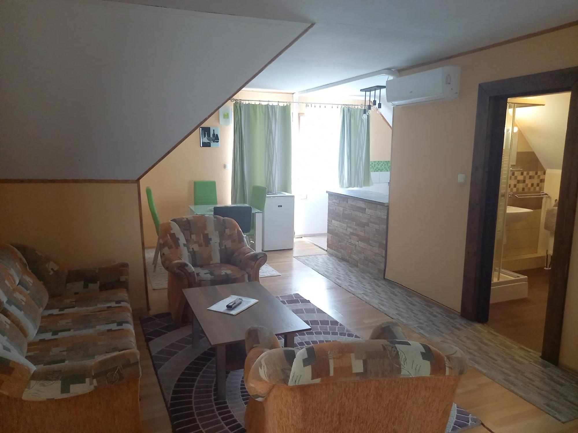 Hotel Patricia Panzio Bük Zewnętrze zdjęcie