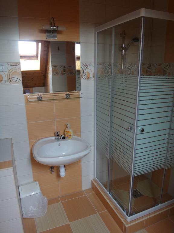 Hotel Patricia Panzio Bük Zewnętrze zdjęcie